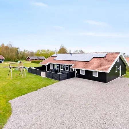 Semesterbostad 5 Star In *