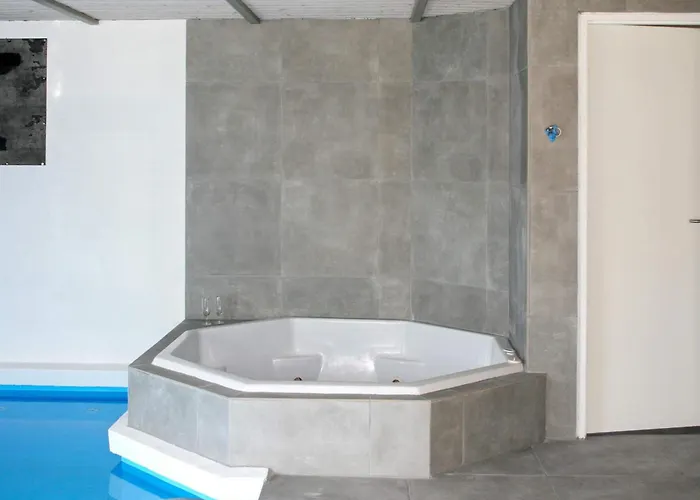 Luxury Retreat With Pool - By Traum Дом отдыха Норборг